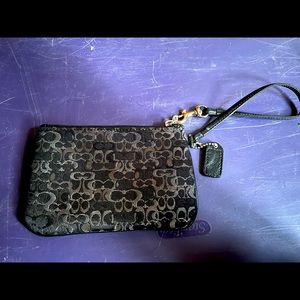 NWOT Coach Wristlet
